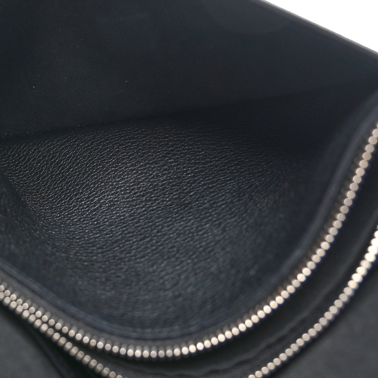 Louis Vuitton LOUIS VUITTON Soft Calfskin My Lockme Chain Pochette Black 5 of 10