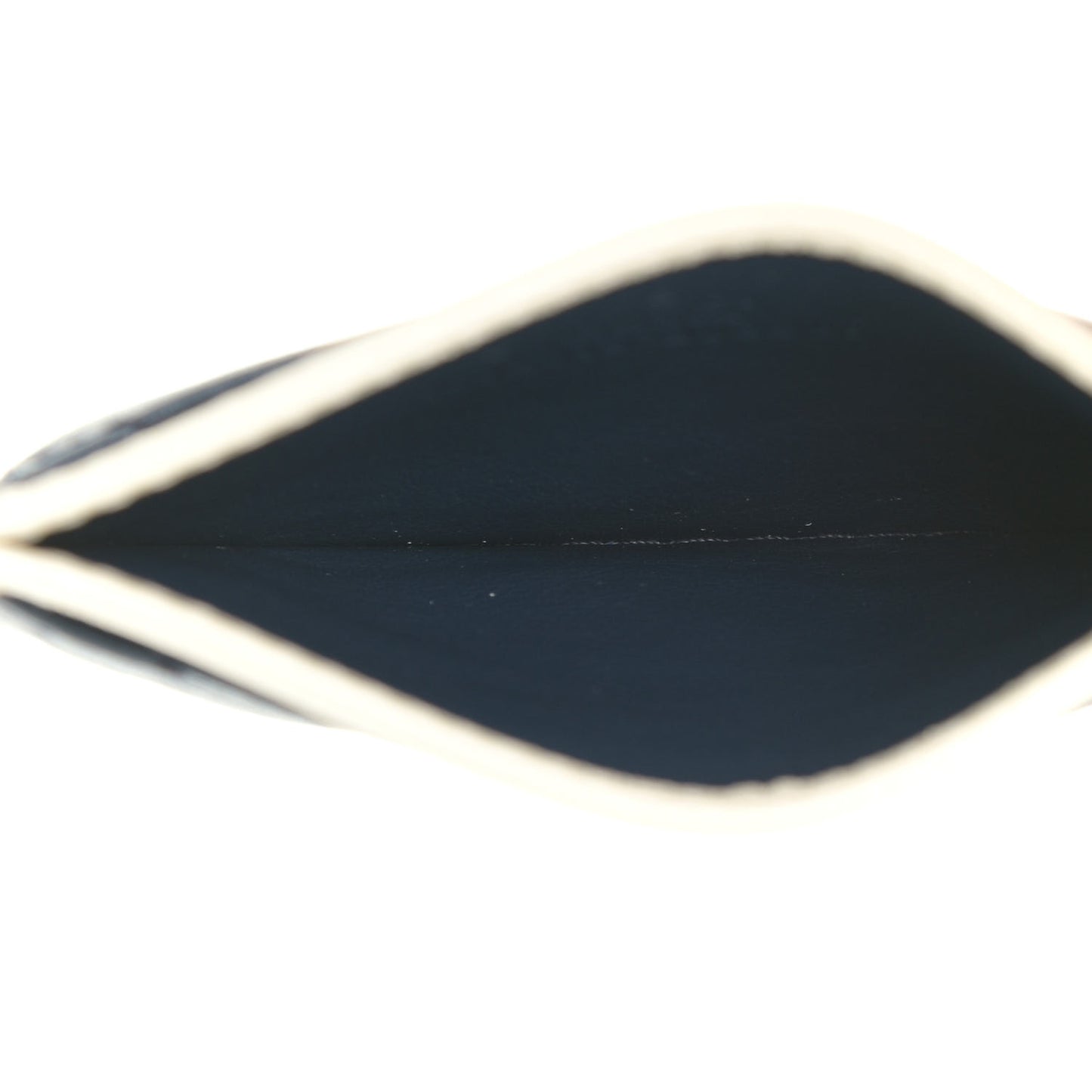 Vintage Effect Calfskin Matelasse Diagonal Torchon GG Marmont Card Holder Blue Agata Mystic White
