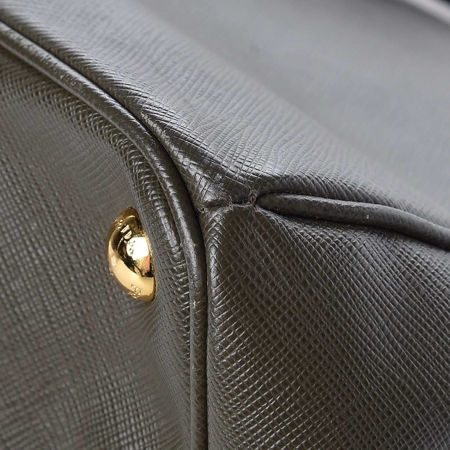 Saffiano Large Galleria Double Zip Tote Militare