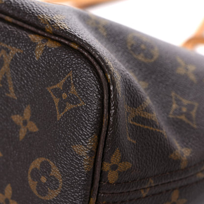 Louis Vuitton Monogram Neverfull PM 11 of 24