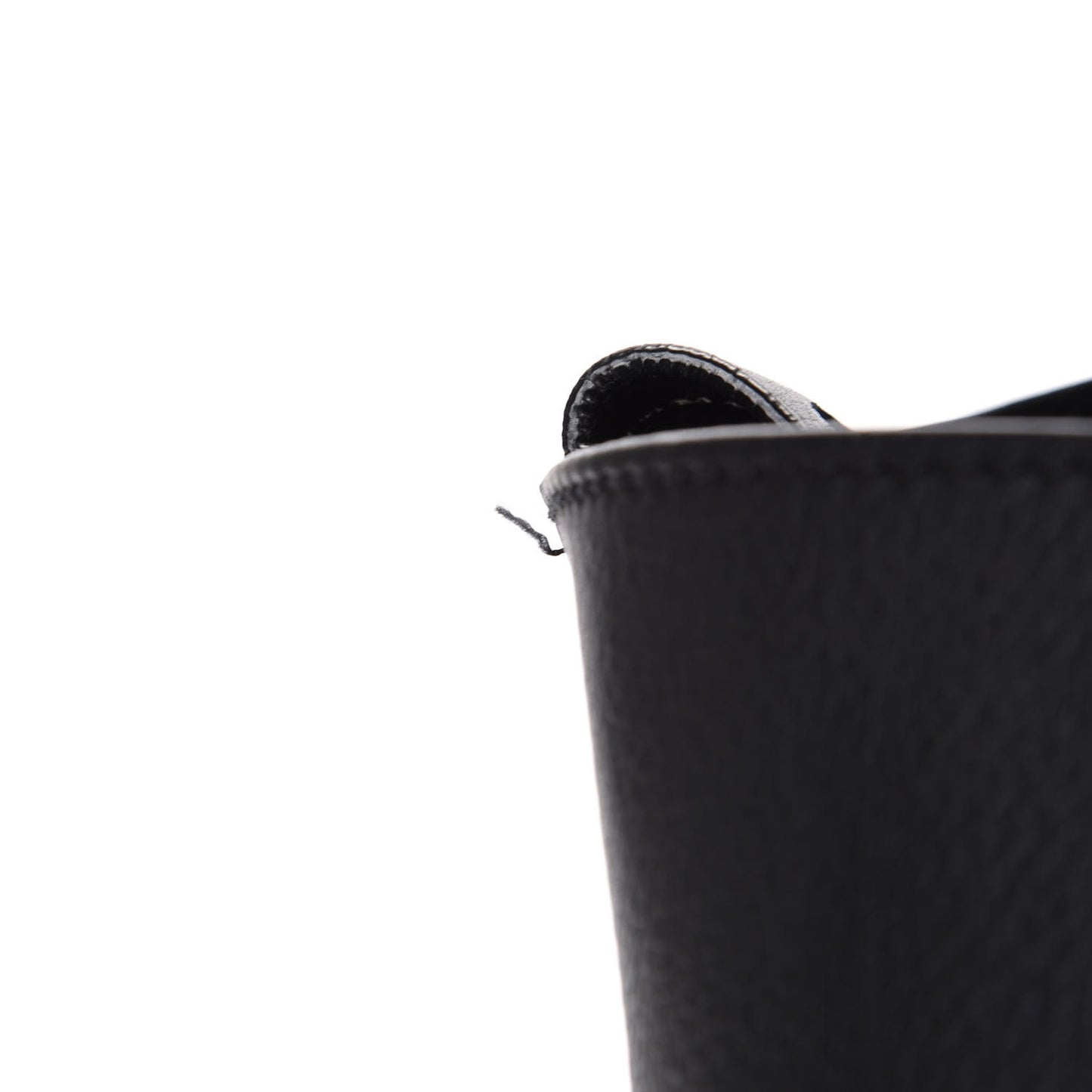 Supple Calfskin Medium Phantom Luggage Black