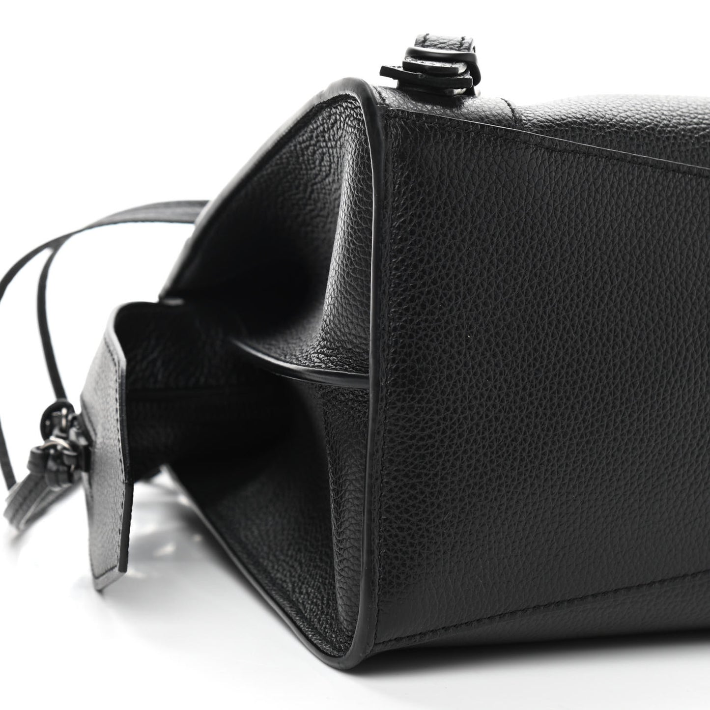 Grained Calfskin Neo Classic Black Hardware S City Black