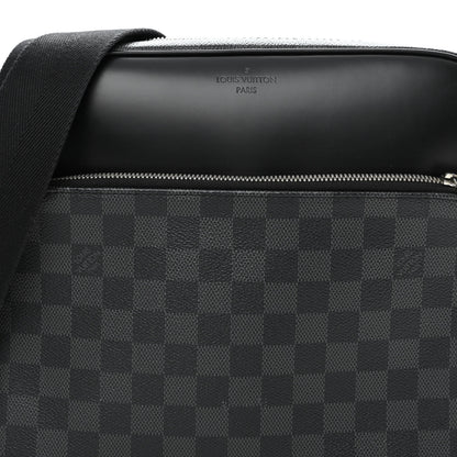 Louis Vuitton Damier Graphite Dayton Reporter PM 7 of 10