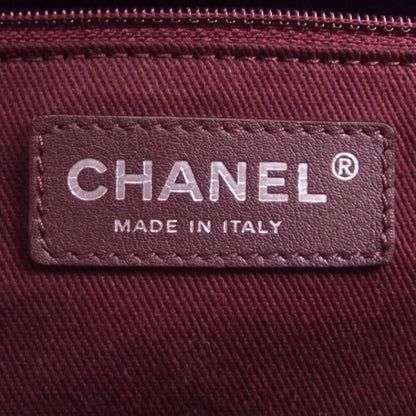Chanel Leather Quilted Shoulder Bag 8 of 11