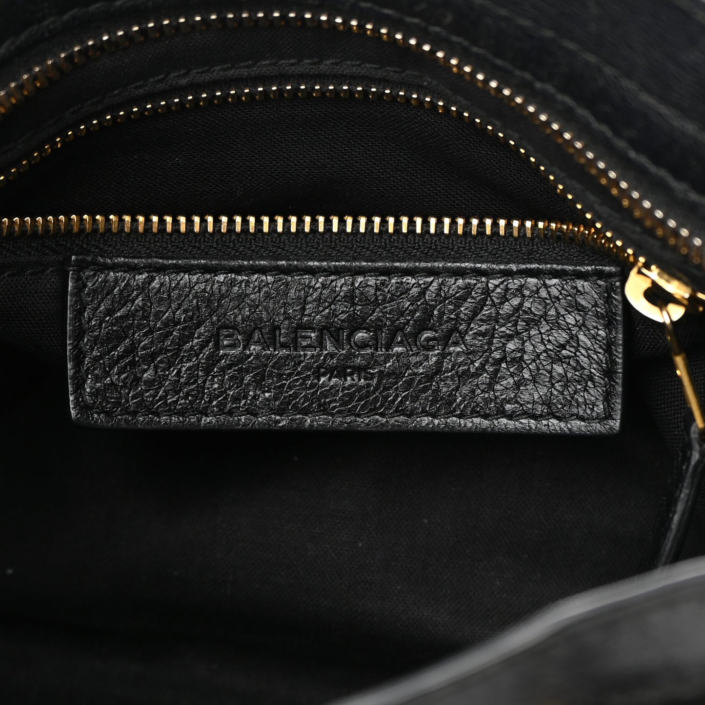 Agneau Giant 12 Gold Hardware Mini City Black