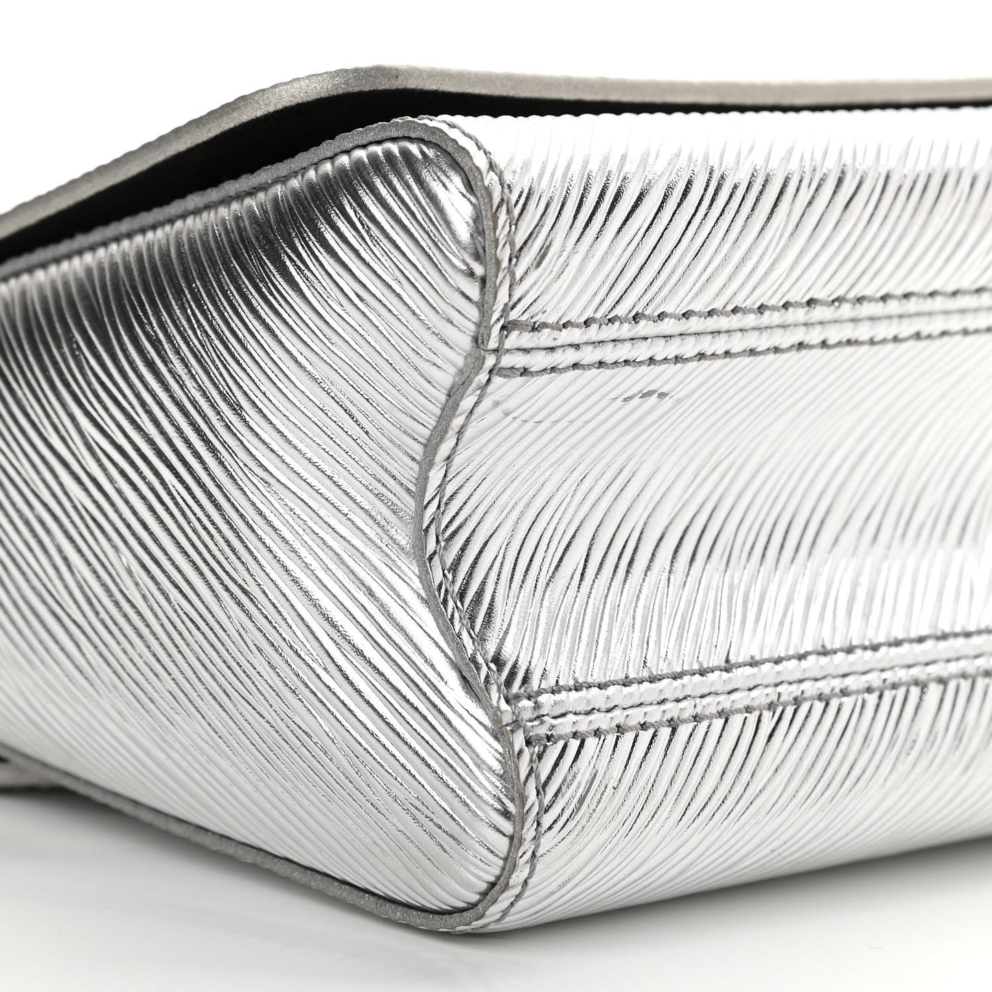 Epi Twist Shoulder Bag PM Argent