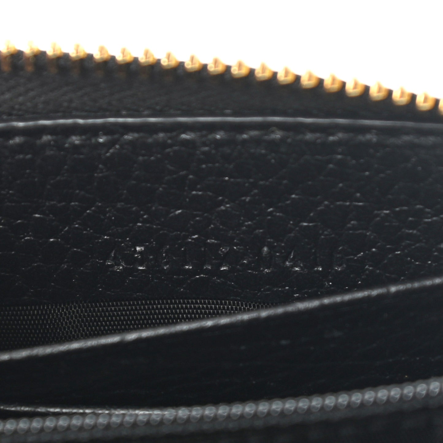 Dollar Calfskin GG Supreme Monogram GG Marmont Zip Around Wallet Black Beige Ebony