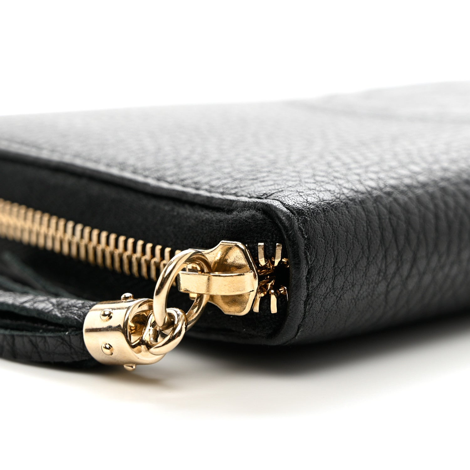Gucci Pebbled Calfskin Soho Zip Around Wallet Black 7 of 7