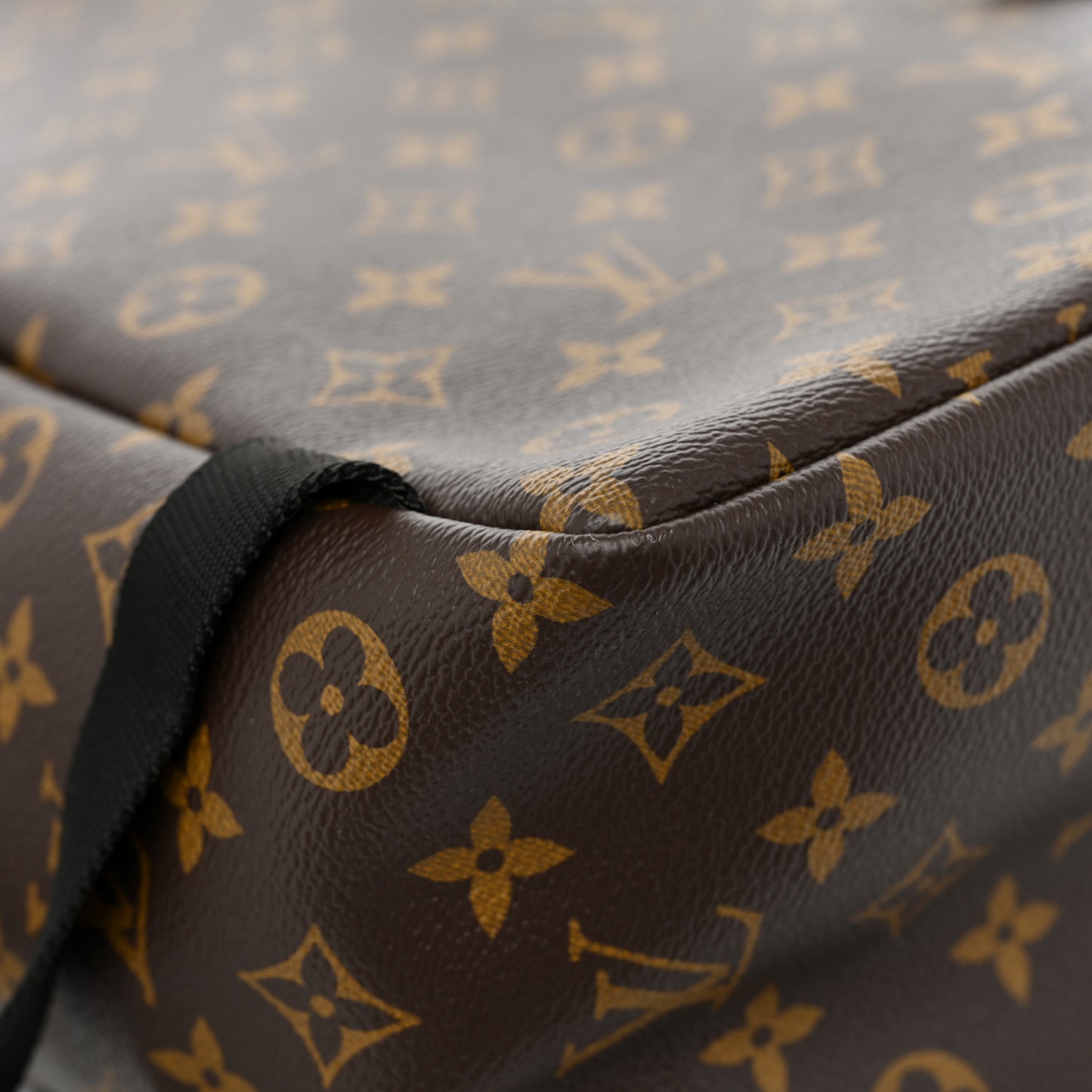 Monogram LV Rubber Discovery Backpack Multicolor