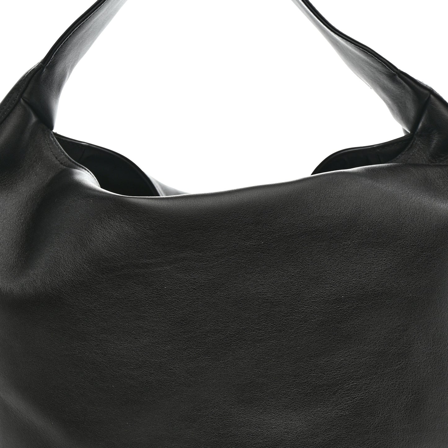 Silky Calfskin Large Hop Black