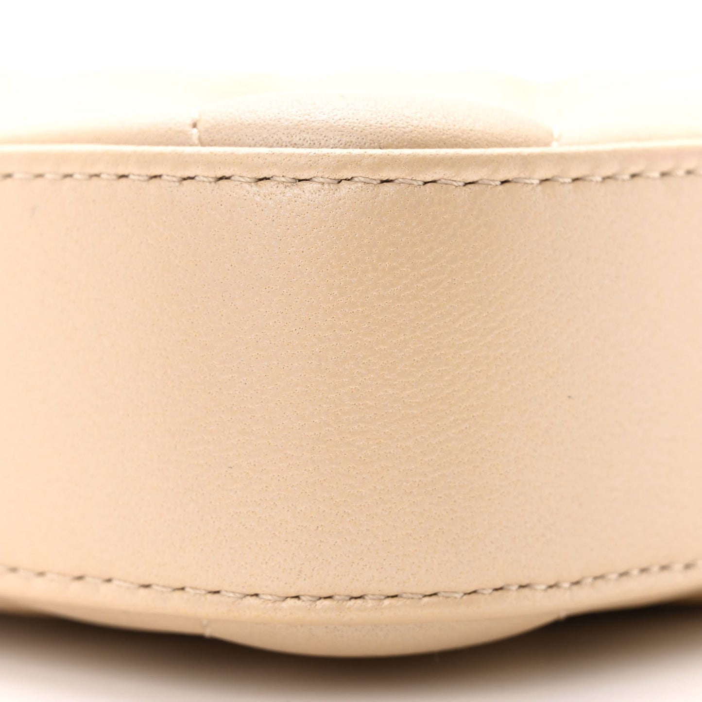 Iridescent Lambskin Quilted Pearl Clutch With Chain Beige