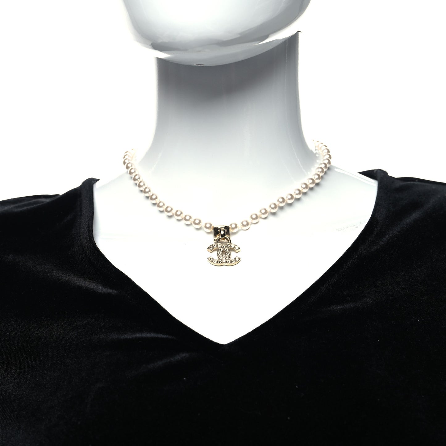 Pearl Crystal CC Short Logo Necklace Gold