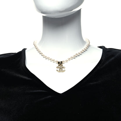 Chanel Pearl Crystal CC Short Logo Necklace Gold 3 of 5