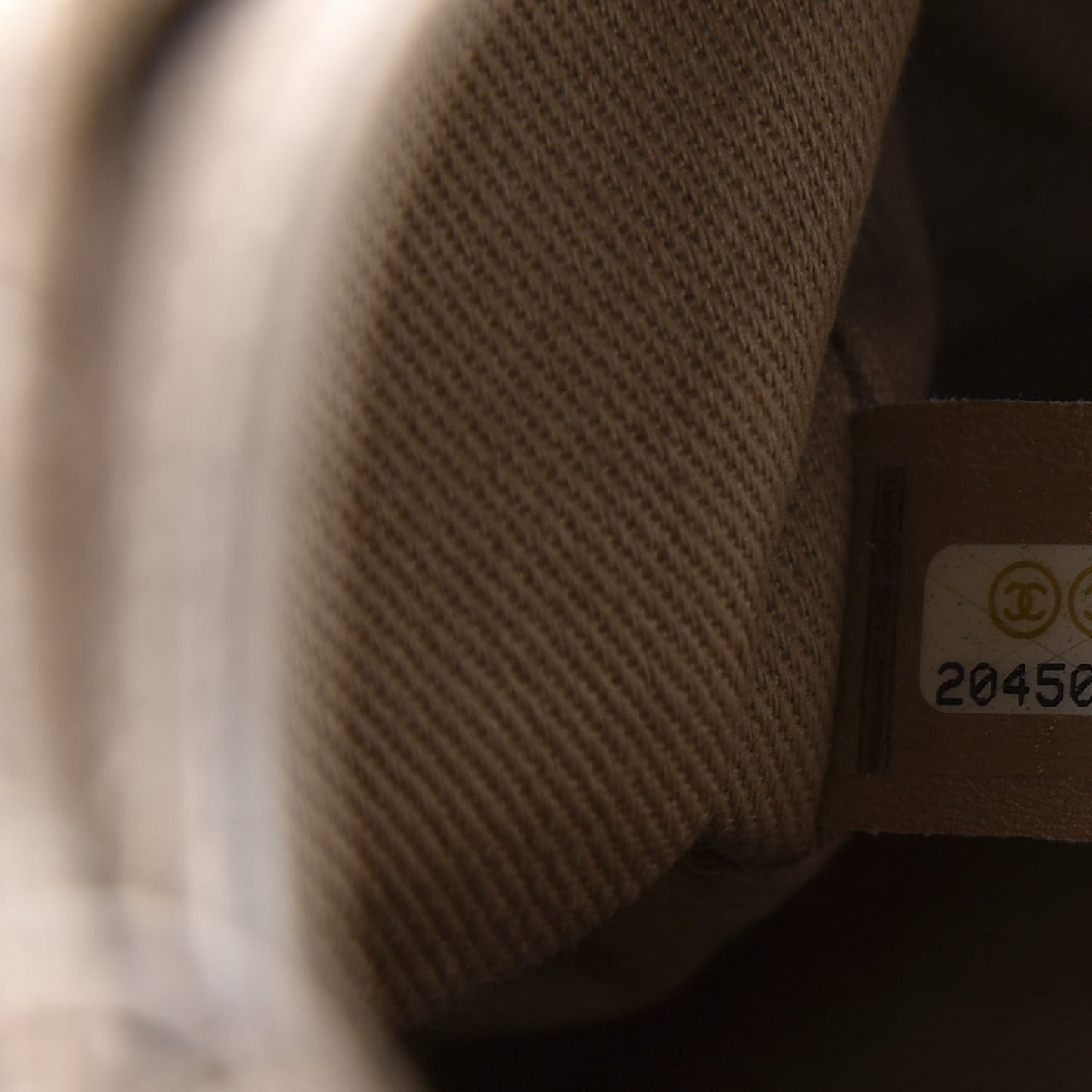Metallic Aged Calfskin Chevron Small Bubble CC Flap Gold