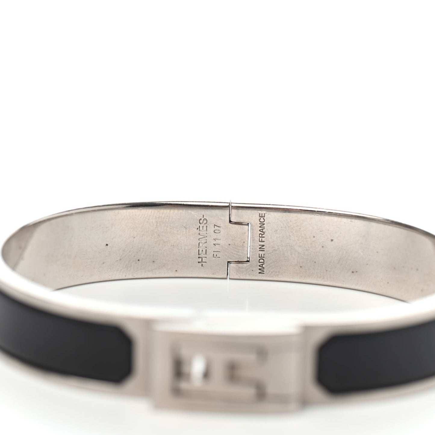 Matte Enamel Jet Bracelet T5 Black