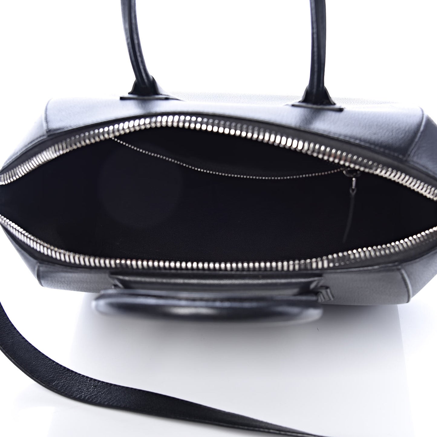Sugar Goatskin Medium Antigona Black