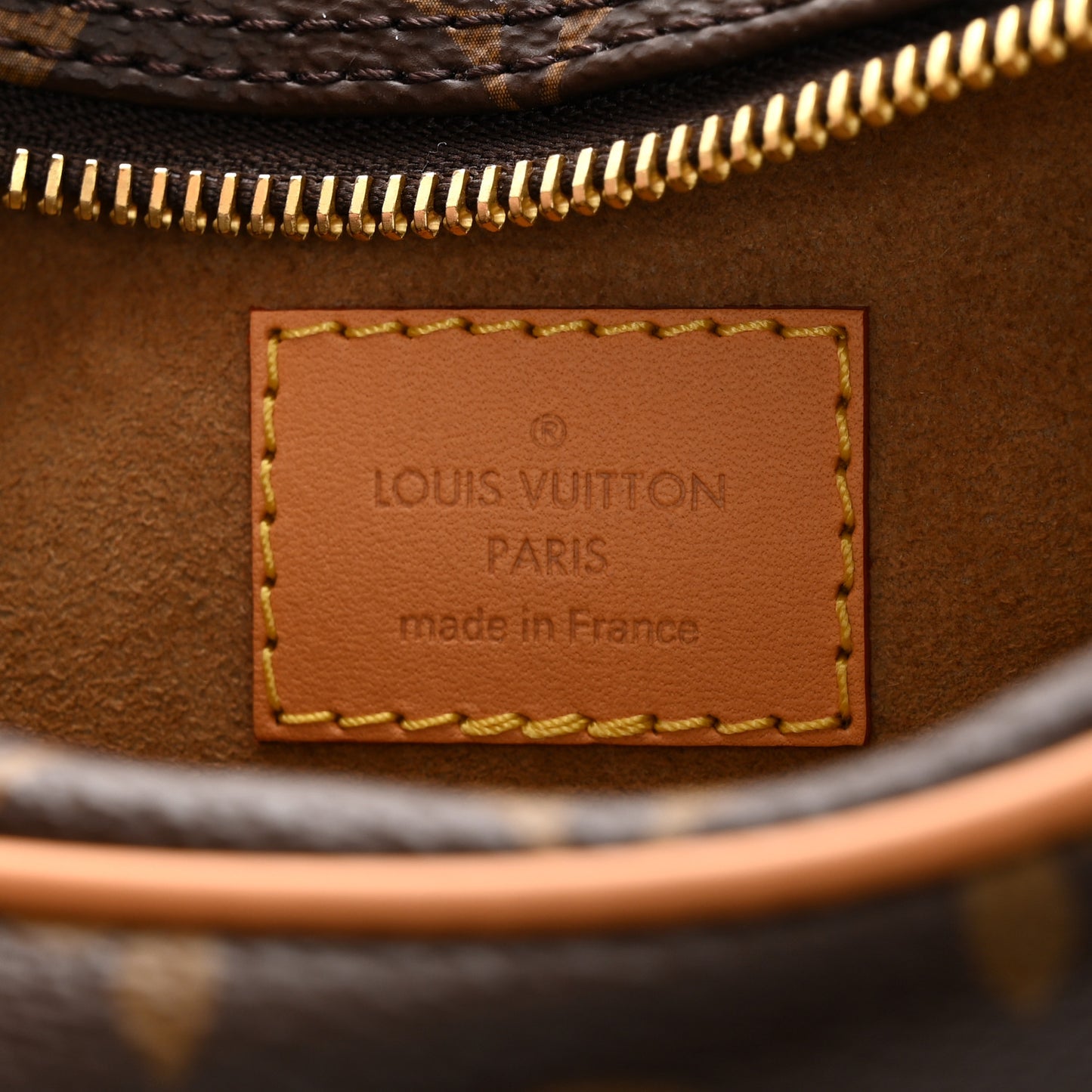 Monogram Loop