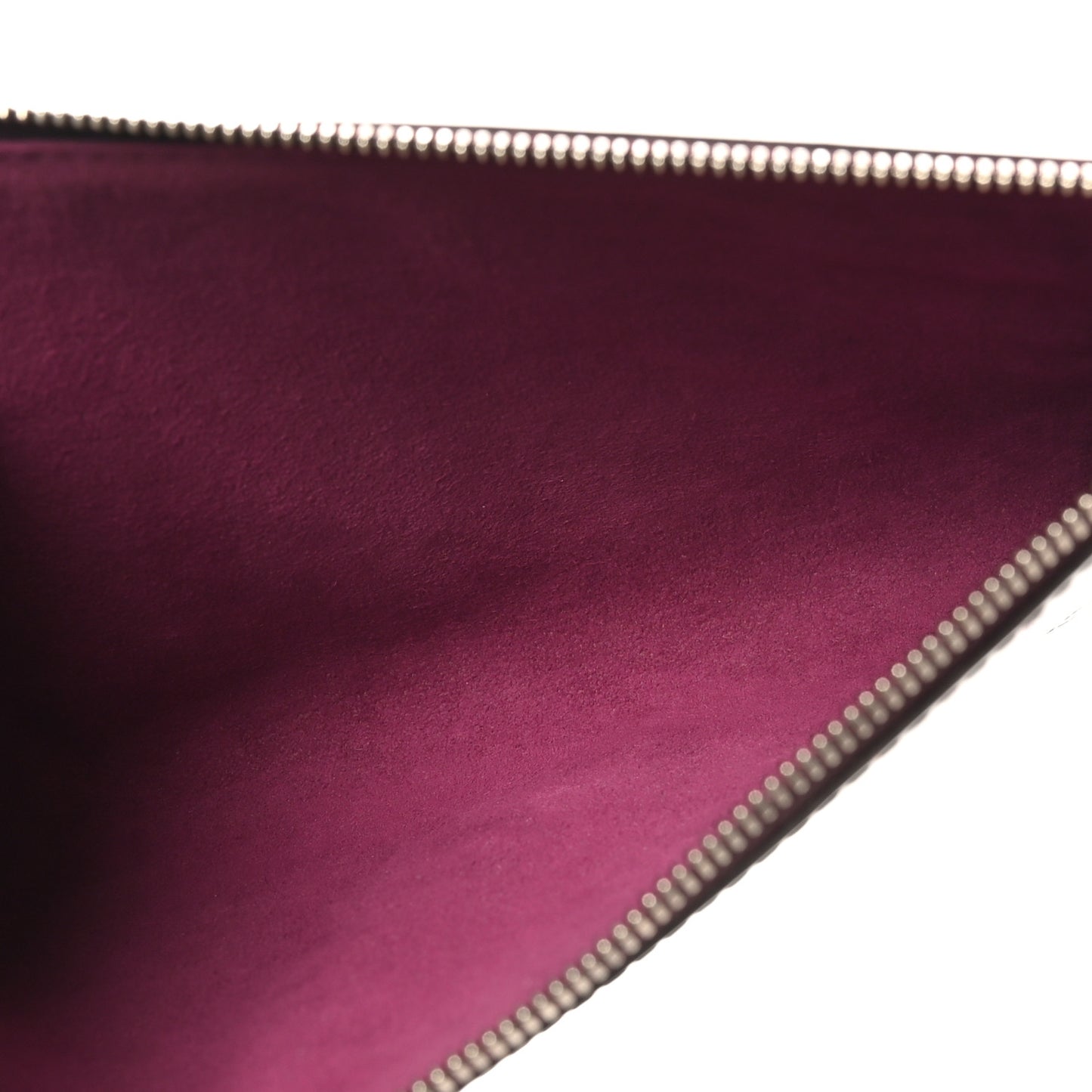 Epi Pochette Accessories 24 Cassis
