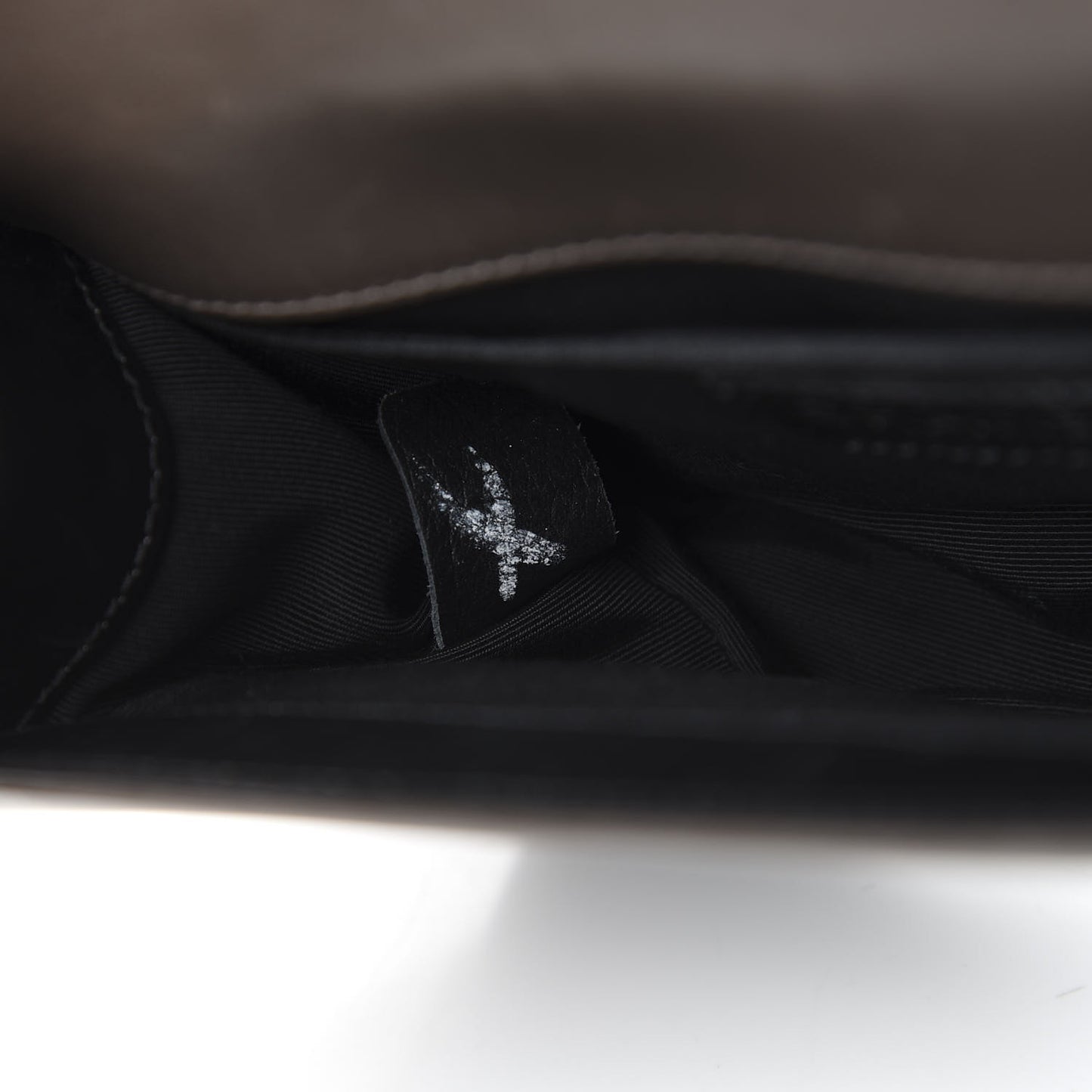Glazed Calfskin Small Boy Flap Black Brown