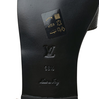 Louis Vuitton Patent Monogram Lock It Flat Mule 38.5 6 of 8