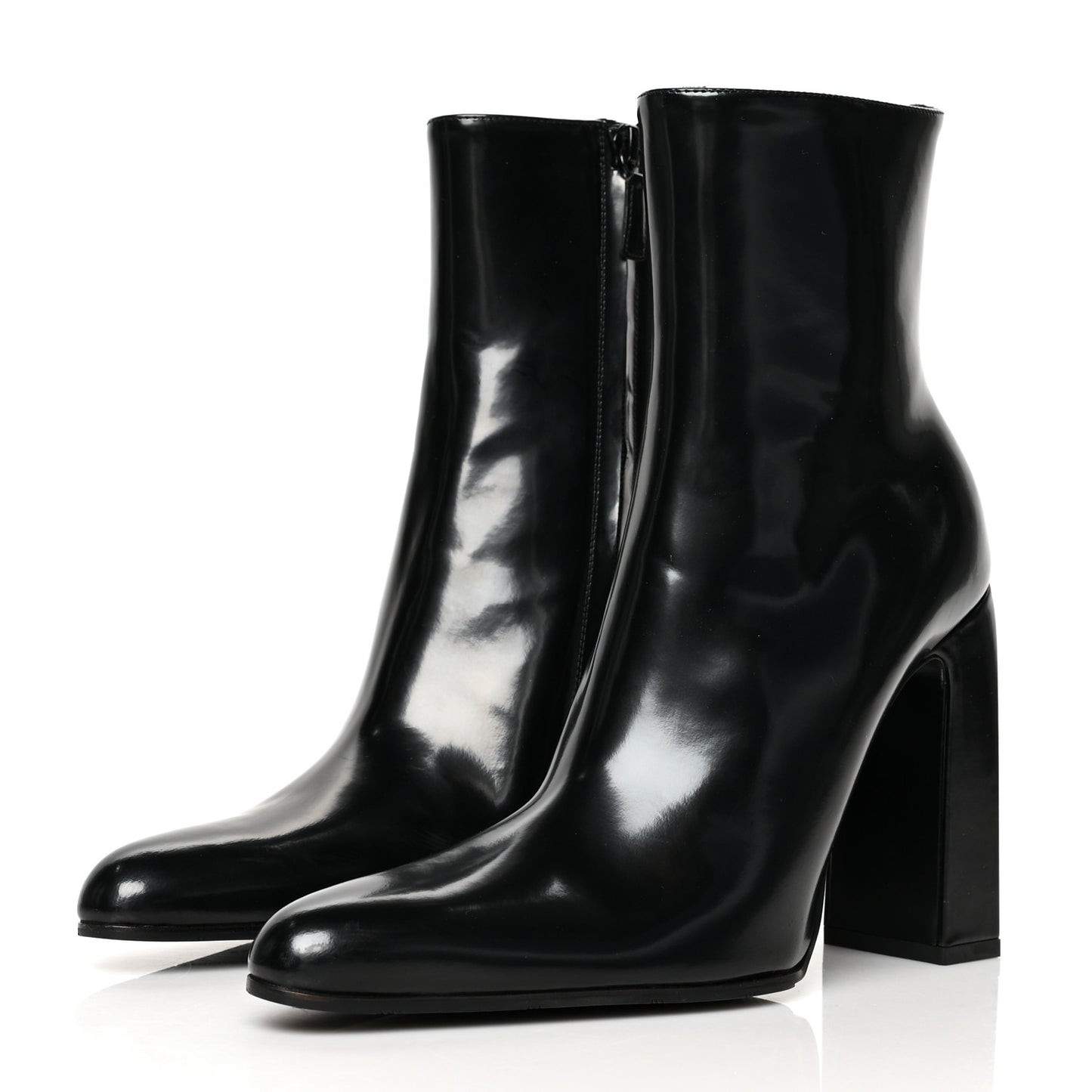 Patinated Calfskin Round Toe 110 Booties 38 Black