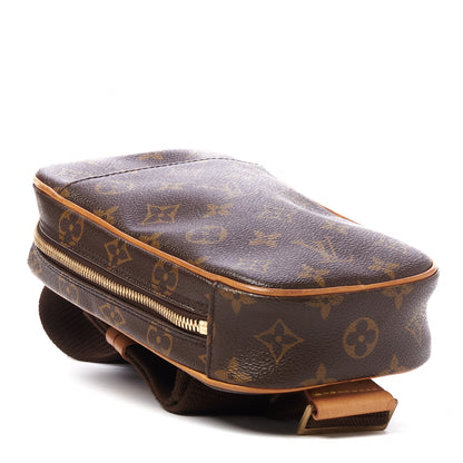 Louis Vuitton Monogram Pochette Gange 4 of 8