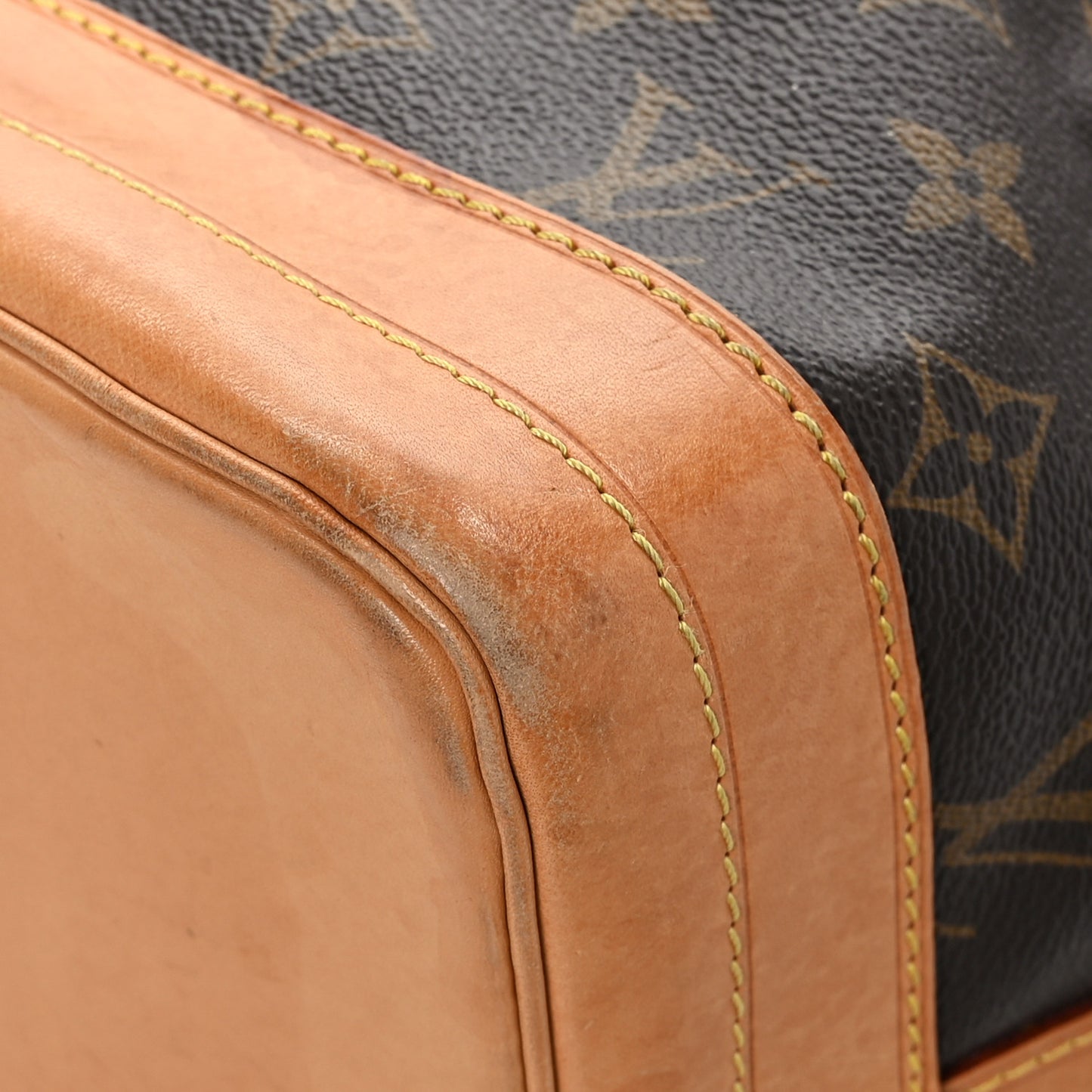 Monogram Noe