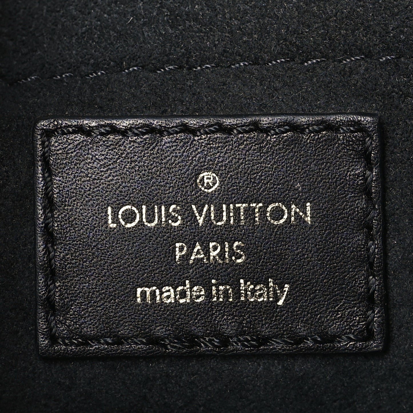 Calfskin New Wave Chain MM Black