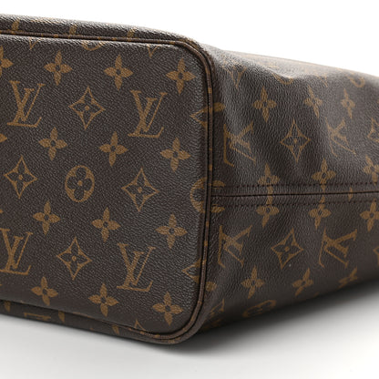Louis Vuitton Monogram Neverfull MM 10 of 10