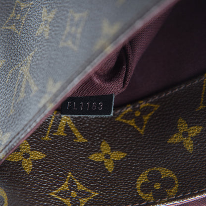 Louis Vuitton Monogram Macassar District PM 9 of 10