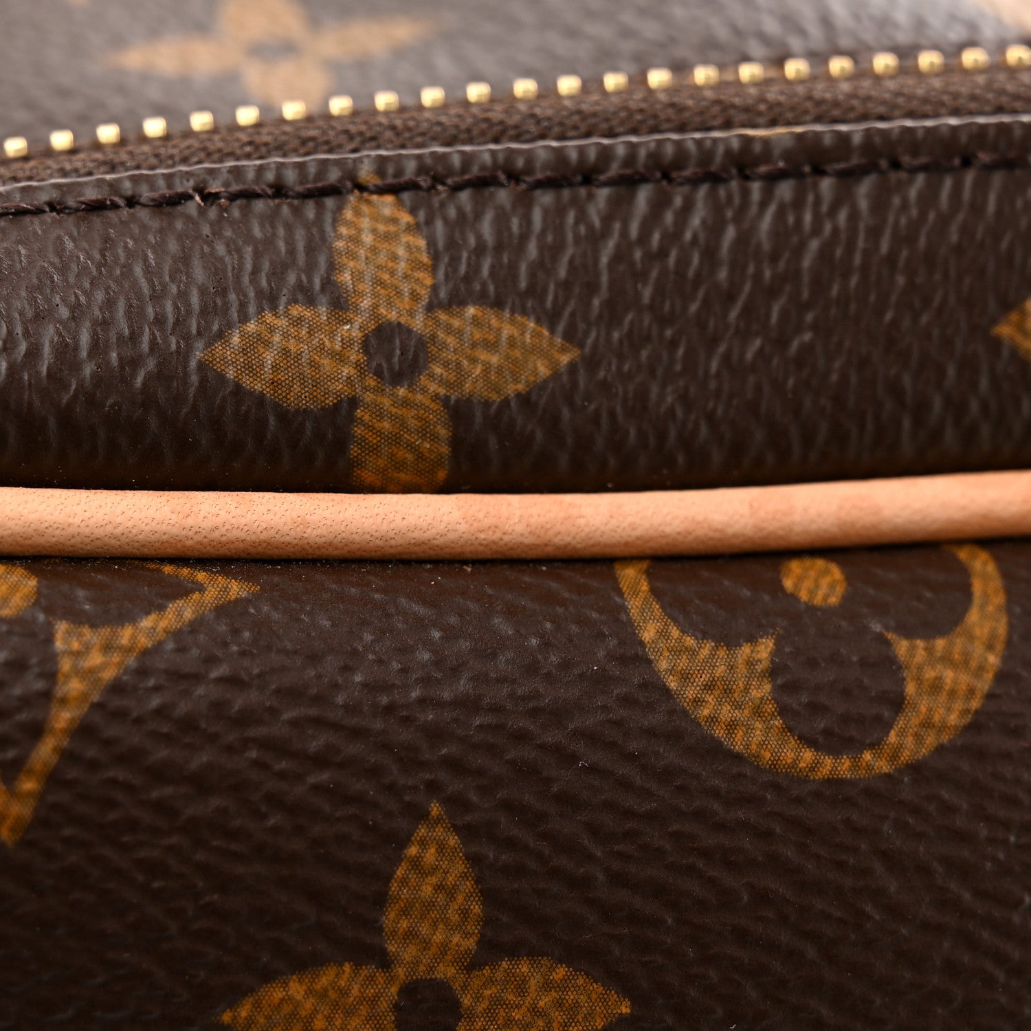 Louis Vuitton Monogram Dopp Kit Toilet Pouch 11 of 11