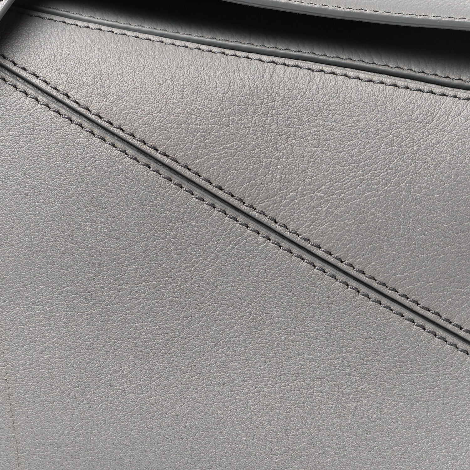 Loewe Calfskin Small Puzzle Bag Pearl Grey 7 of 10