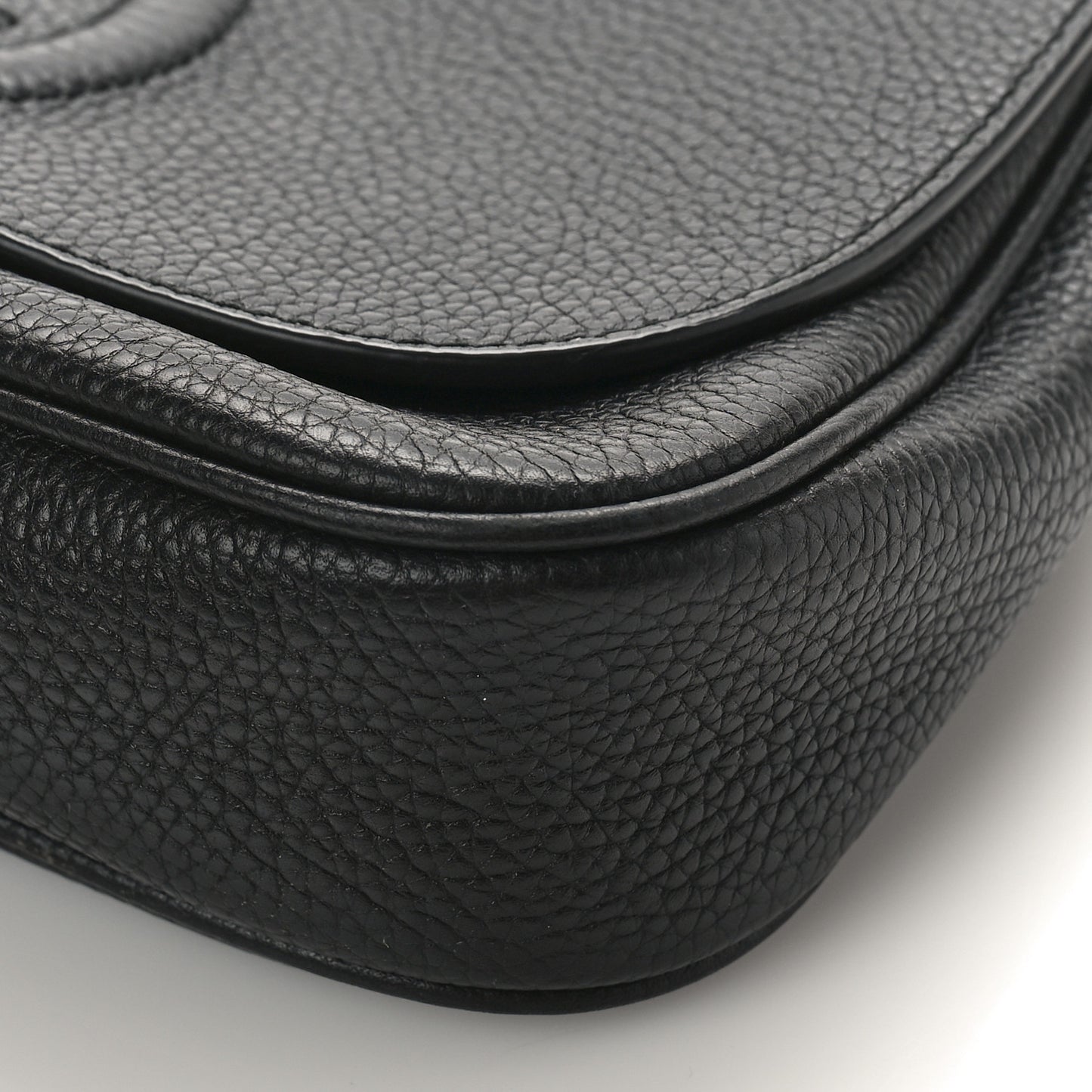 Pebbled Calfskin Medium Soho Flap Crossbody Black