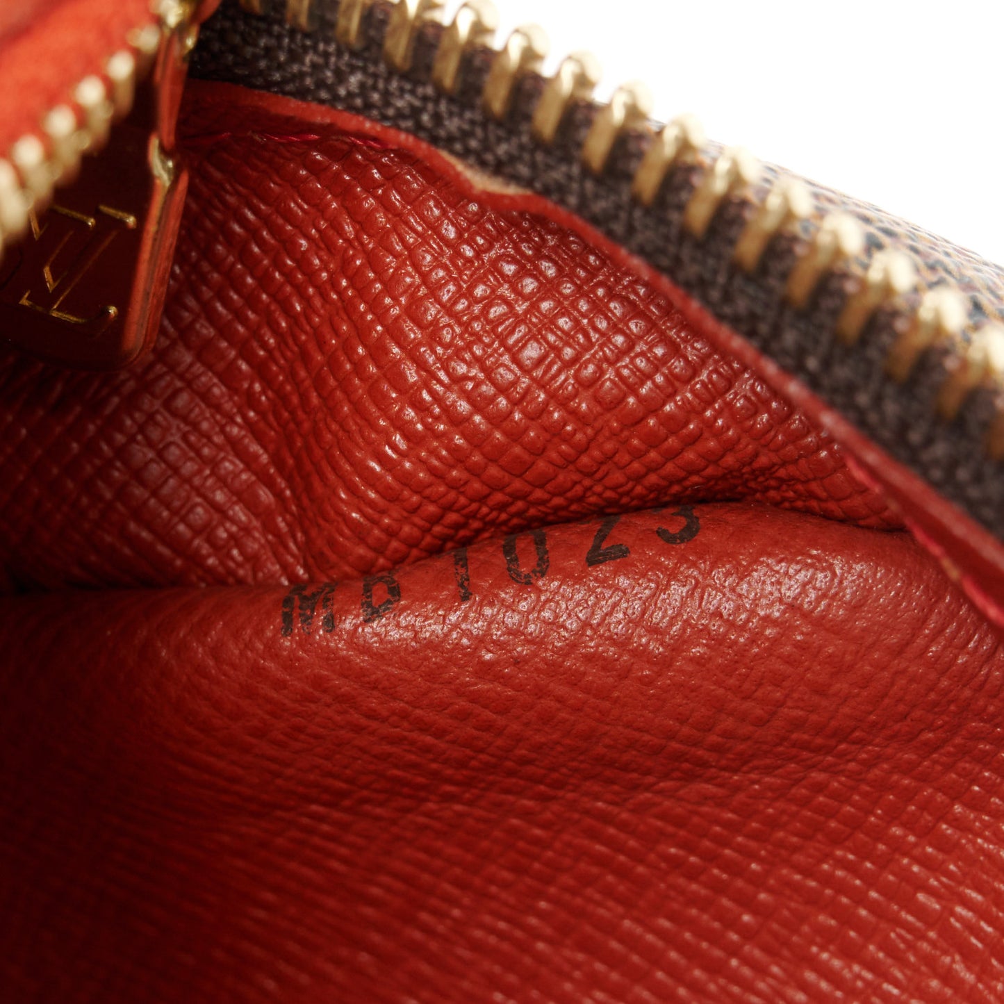 Damier Ebene Trocadero 27