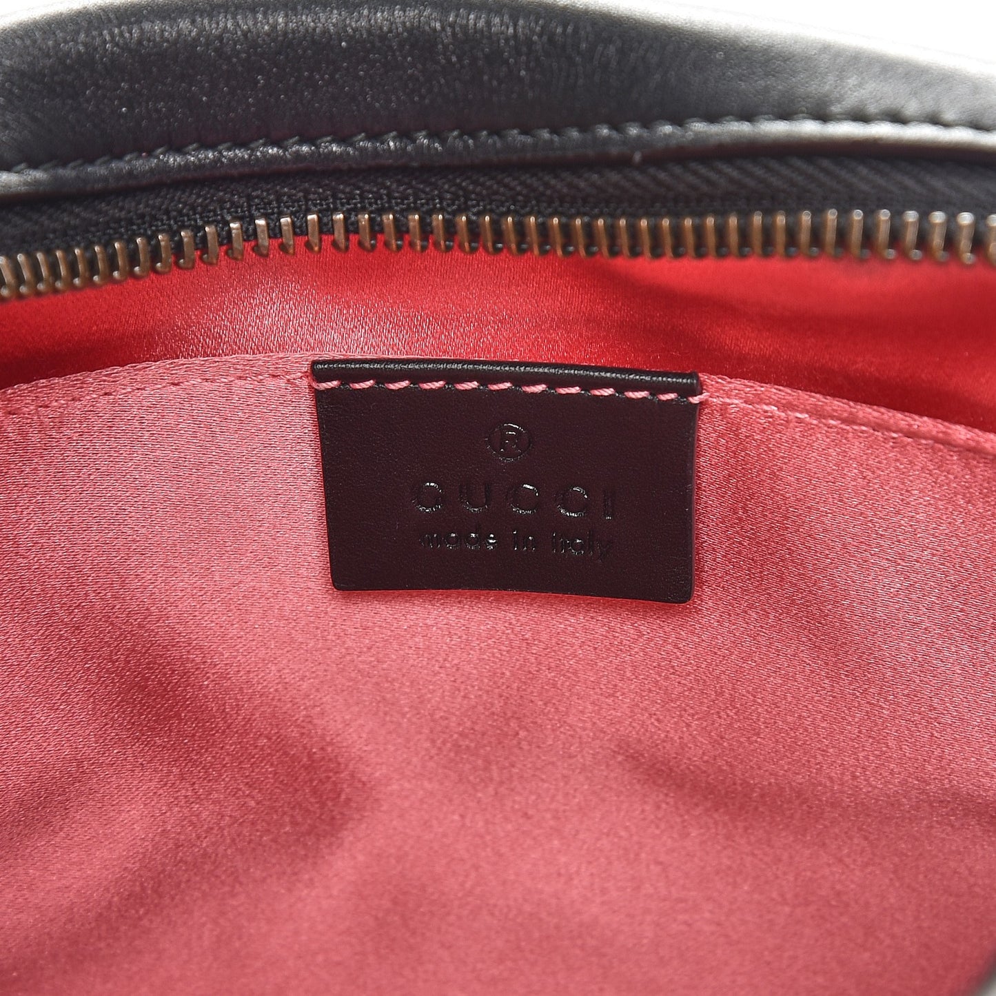 Calfskin Matelasse Mini GG Marmont Chain Shoulder Bag Black White