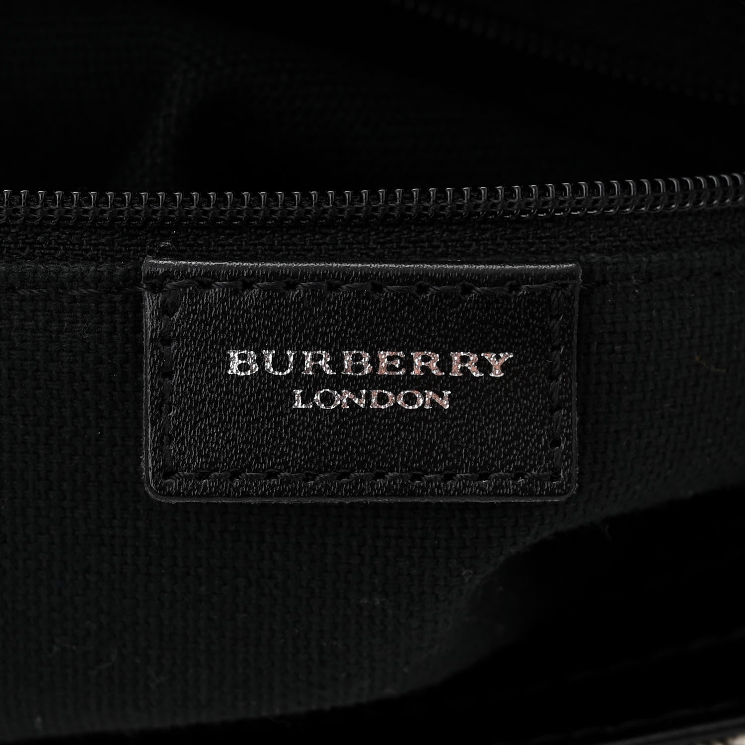 Burberry House Check Large Pochette Black 6 of 10
