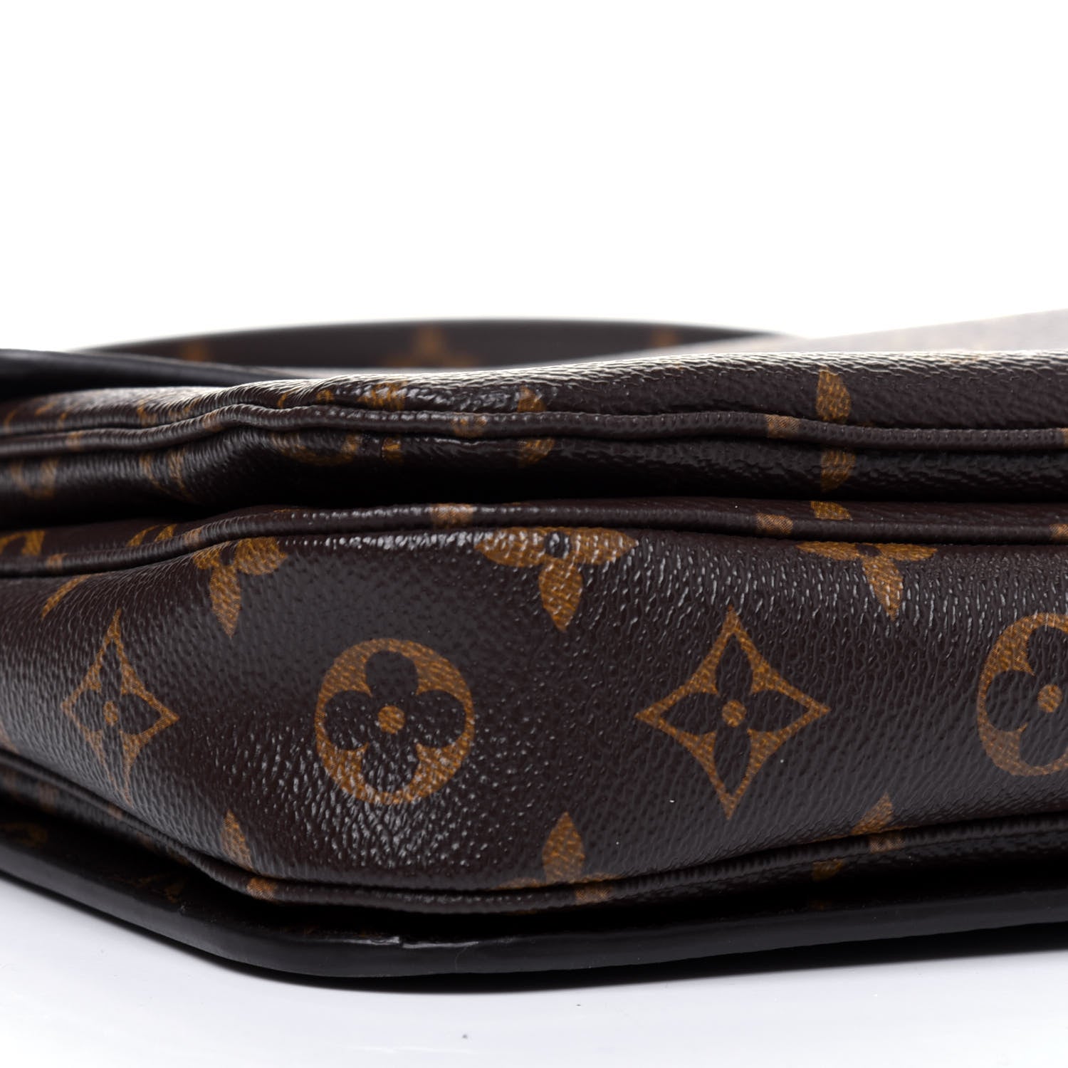 Louis Vuitton Monogram Pochette Metis 8 of 13