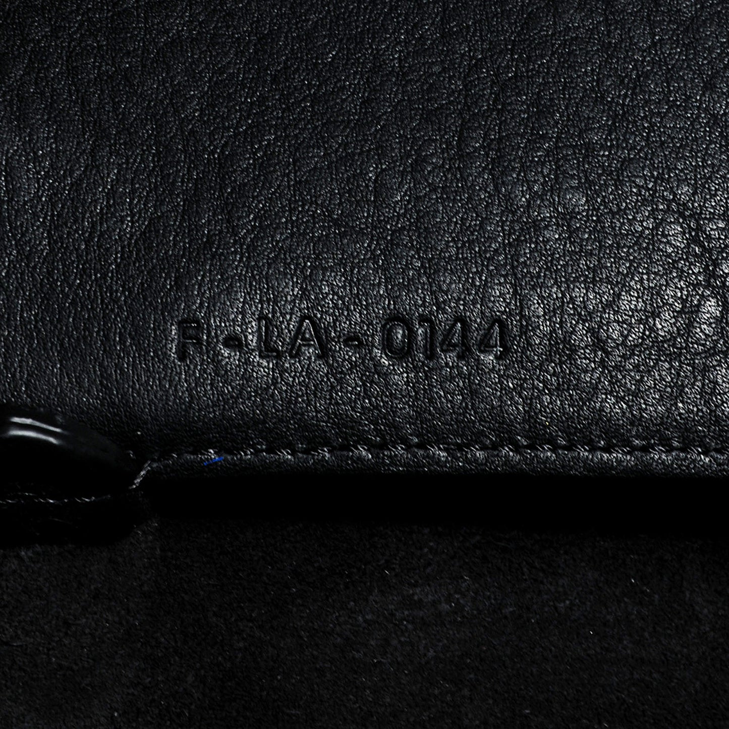 Soft Grained Calfskin Medium Cabas Phantom Black