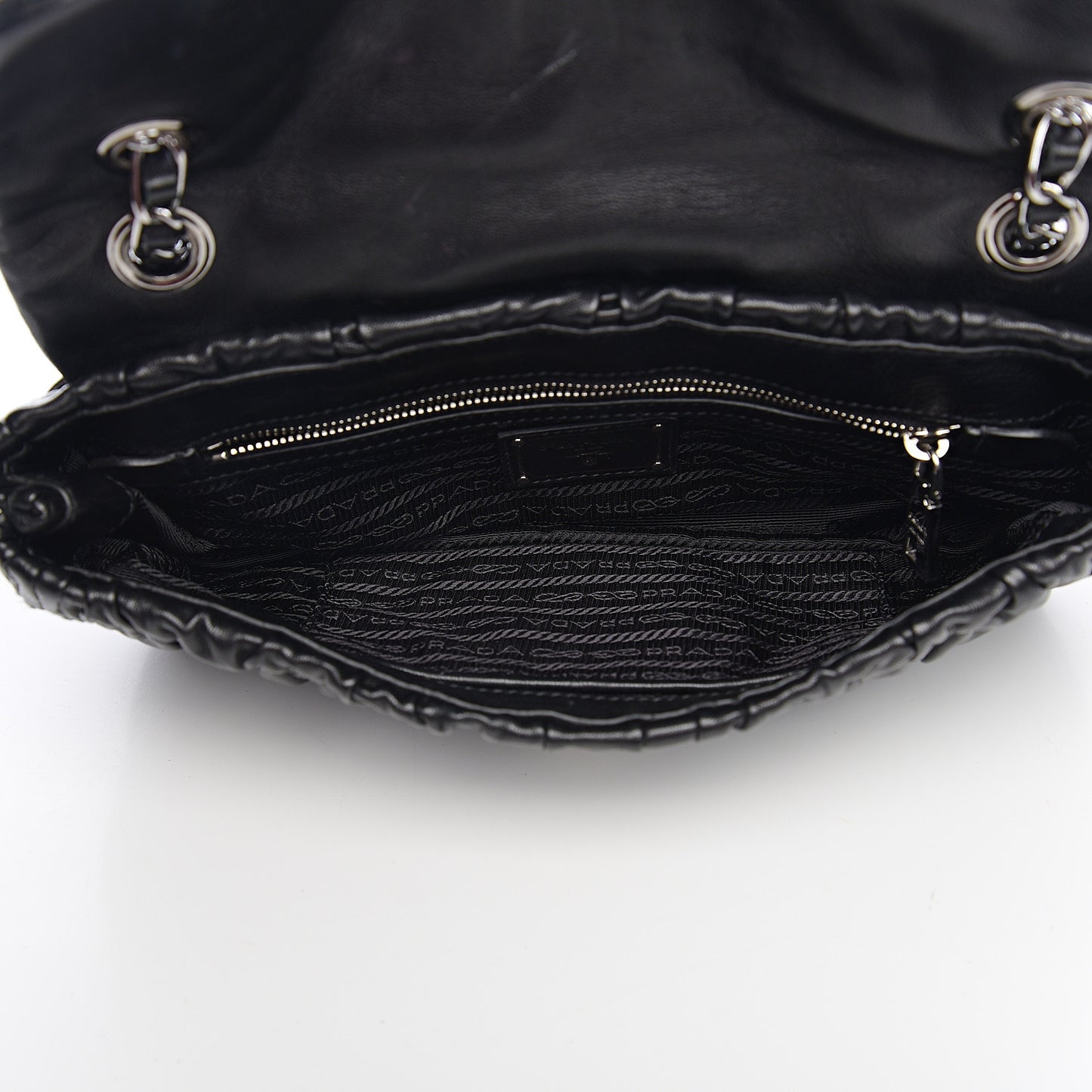 Nappa Gaufre Flap Chain Shoulder Bag Black