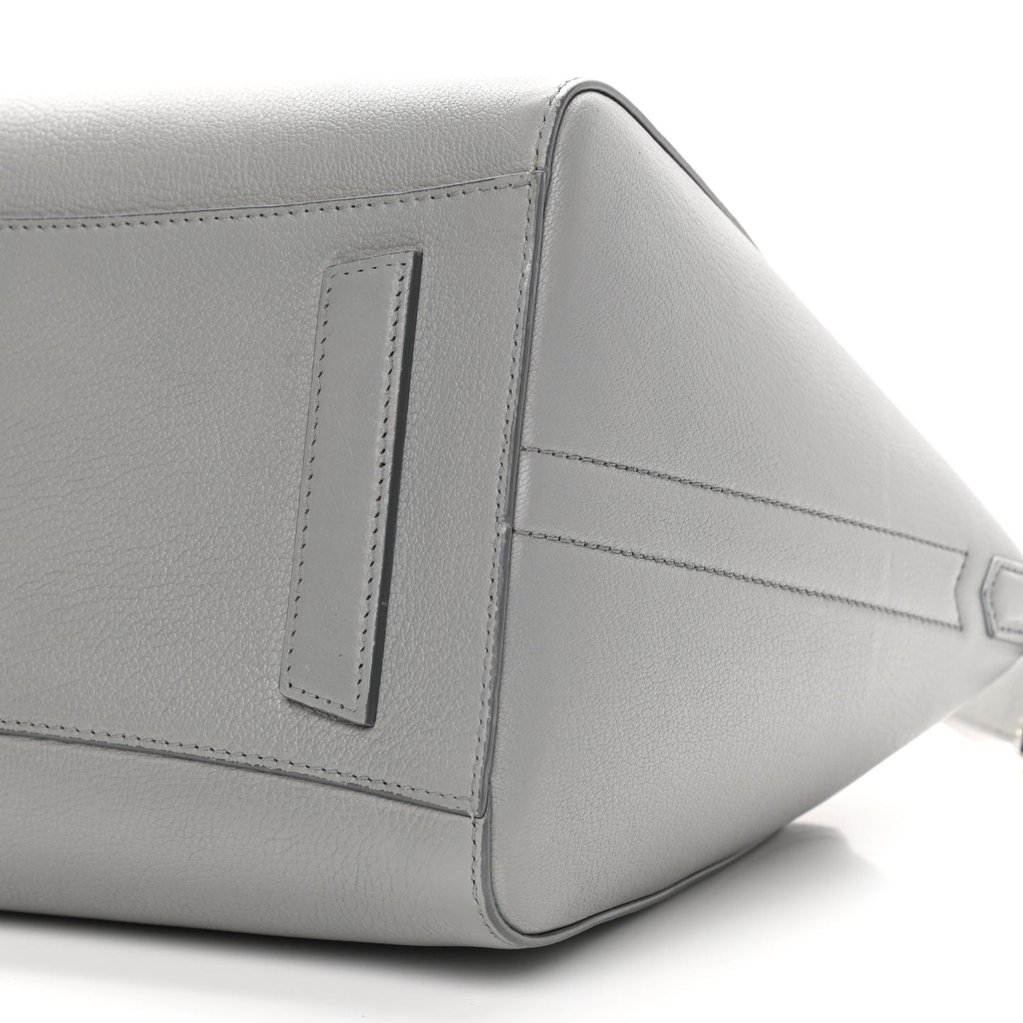 Sugar Goatskin Medium Antigona Pearl Grey