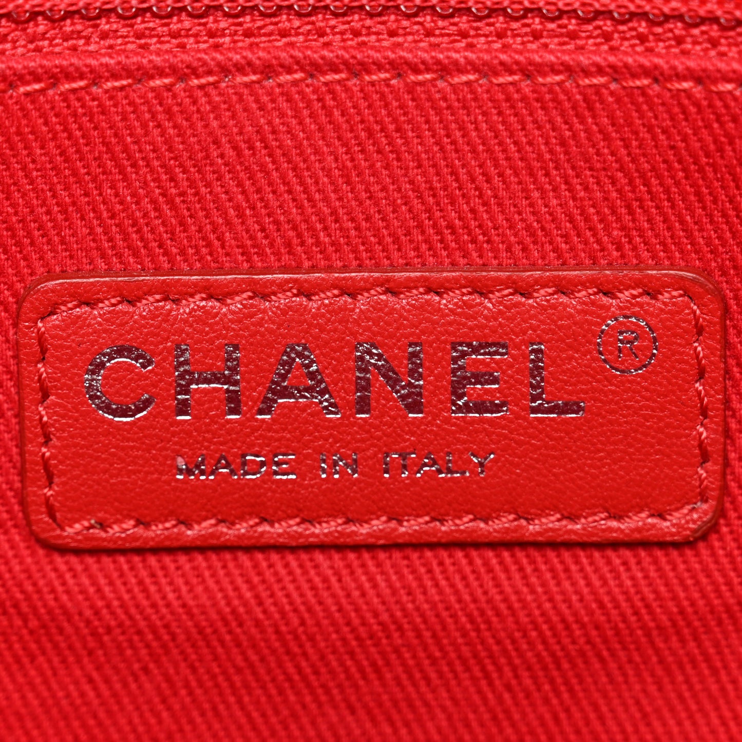 Suede Quilted Whipstitch Flap Red
