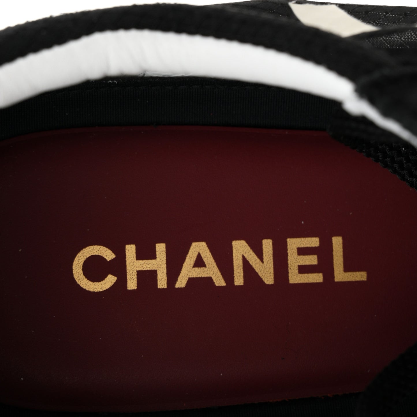 Mesh Suede Calfskin Womens Logo Sneakers 38 Black White