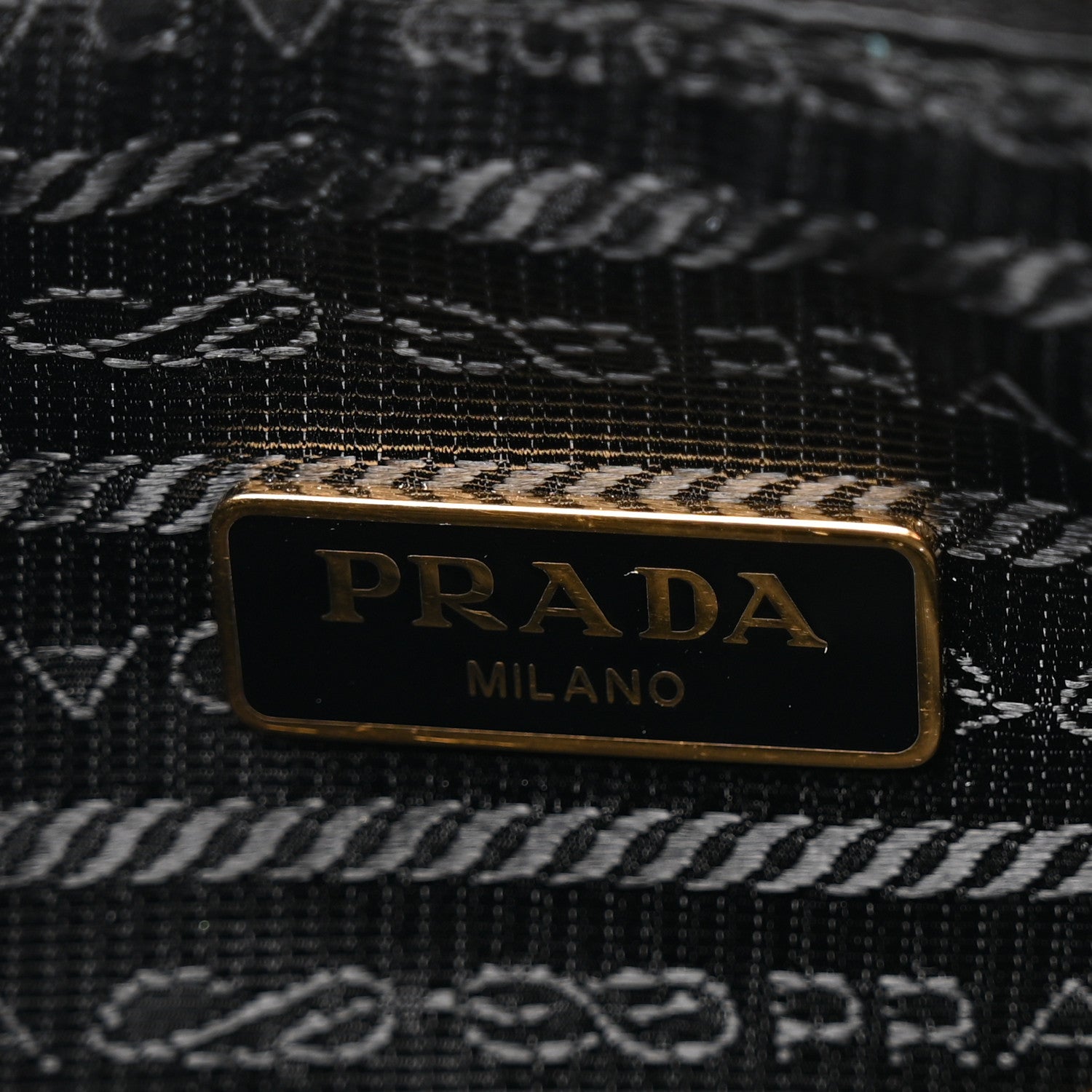 Prada Nylon Re-Edition 2005 Shoulder Bag Black 6 of 11