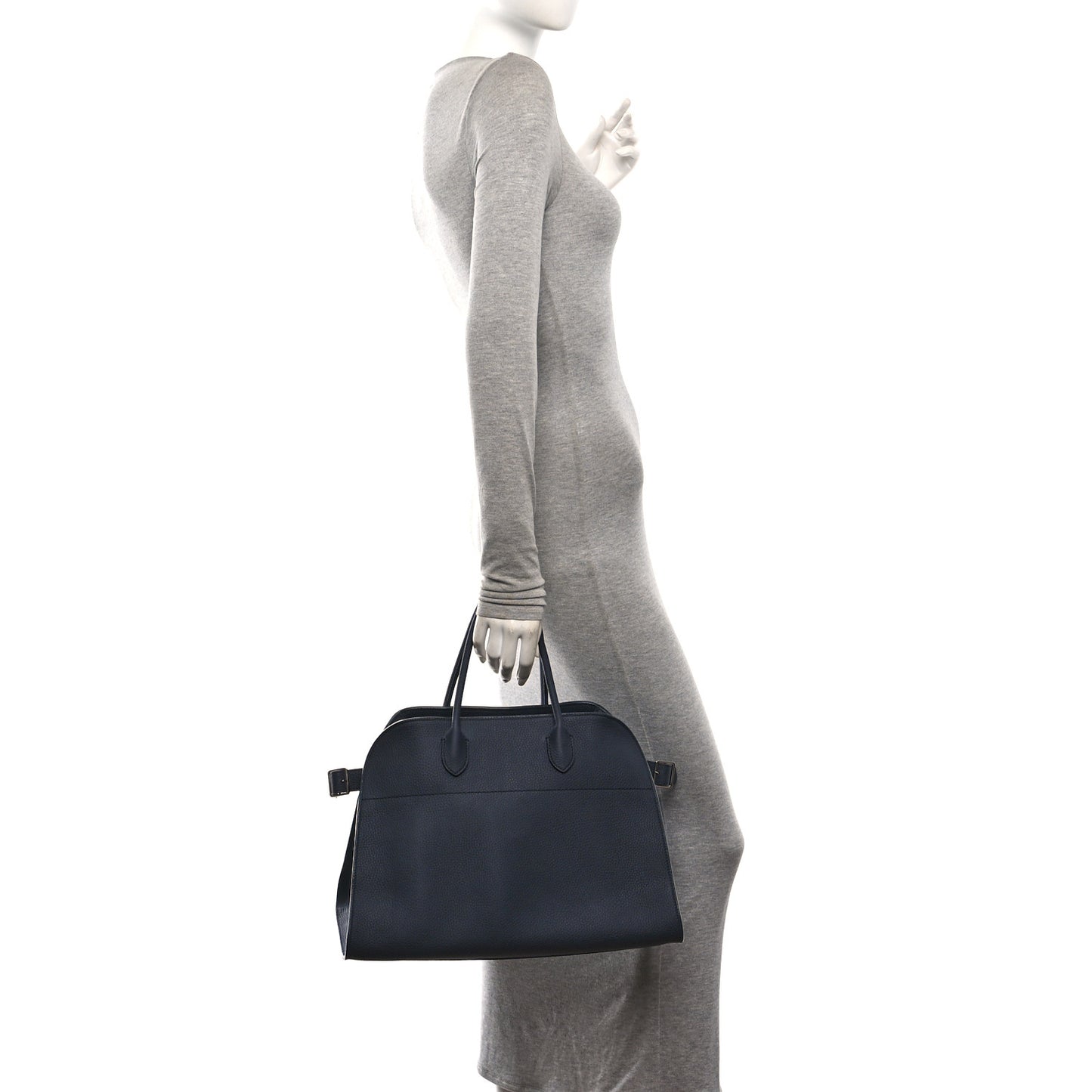 Matte Grained Calfskin Soft Margaux 15 Marine