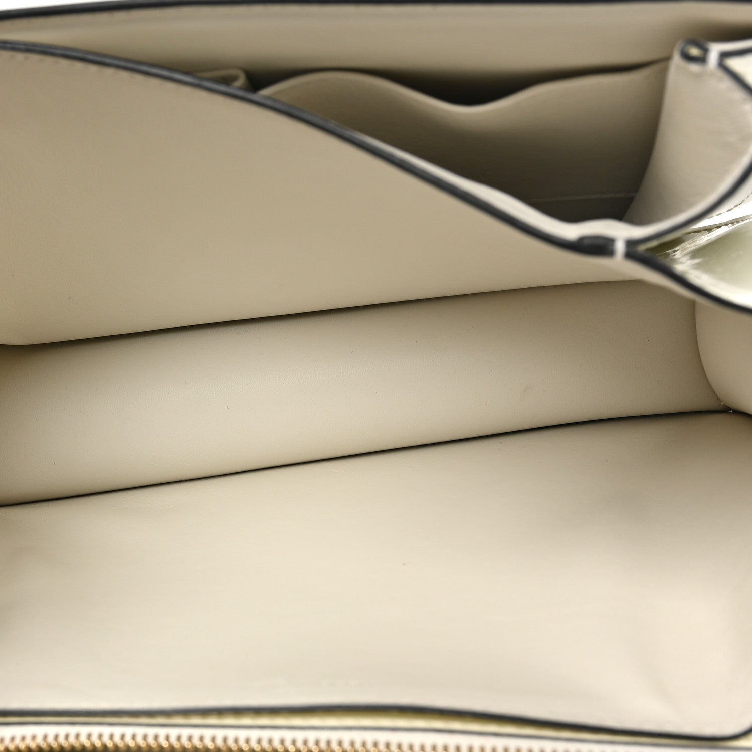 Celine Spazzolato Calfskin Medium Classic Box Bag White 5 of 9