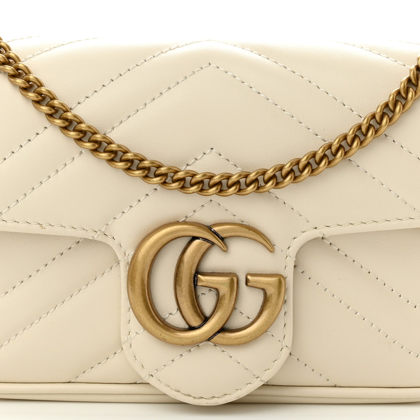 Calfskin Matelasse Super Mini GG Marmont Shoulder Bag White