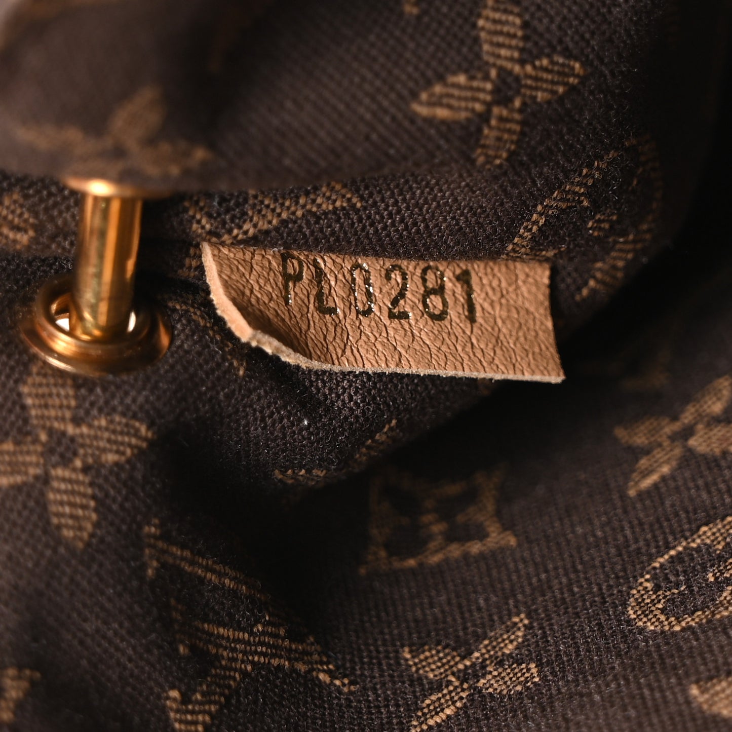 Calfskin Rendez-Vous Camel