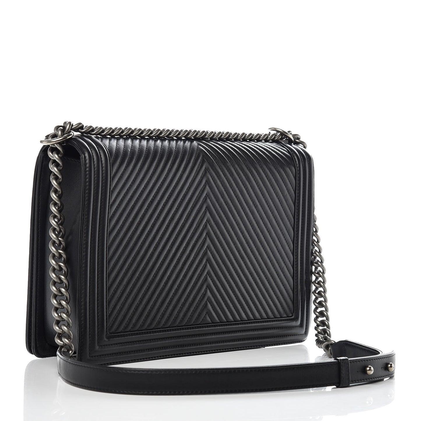 Calfskin Chevron Quilted Large Boy Flap Black