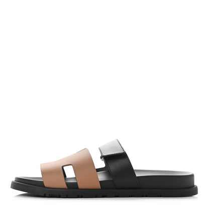 Hermes Calfskin Mens Chypre Sandals 42 Naturel Safari Black 1 of 11