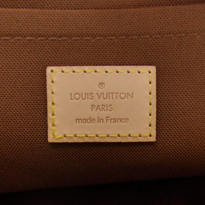 Louis Vuitton Monogram Riveting 6 of 7